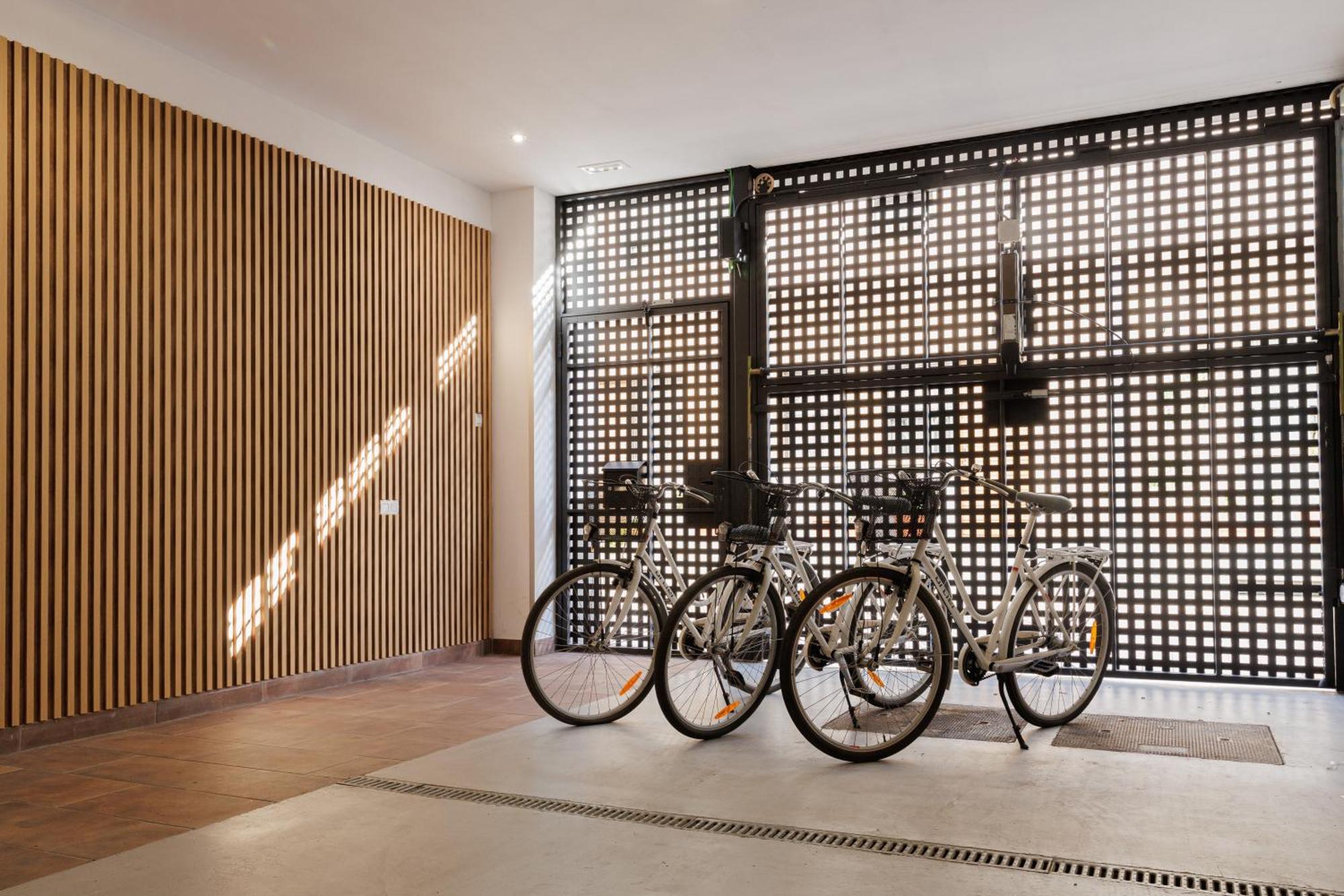 Atico Duplex Playa Area Barcelona Con Spa Exterior モンガット エクステリア 写真